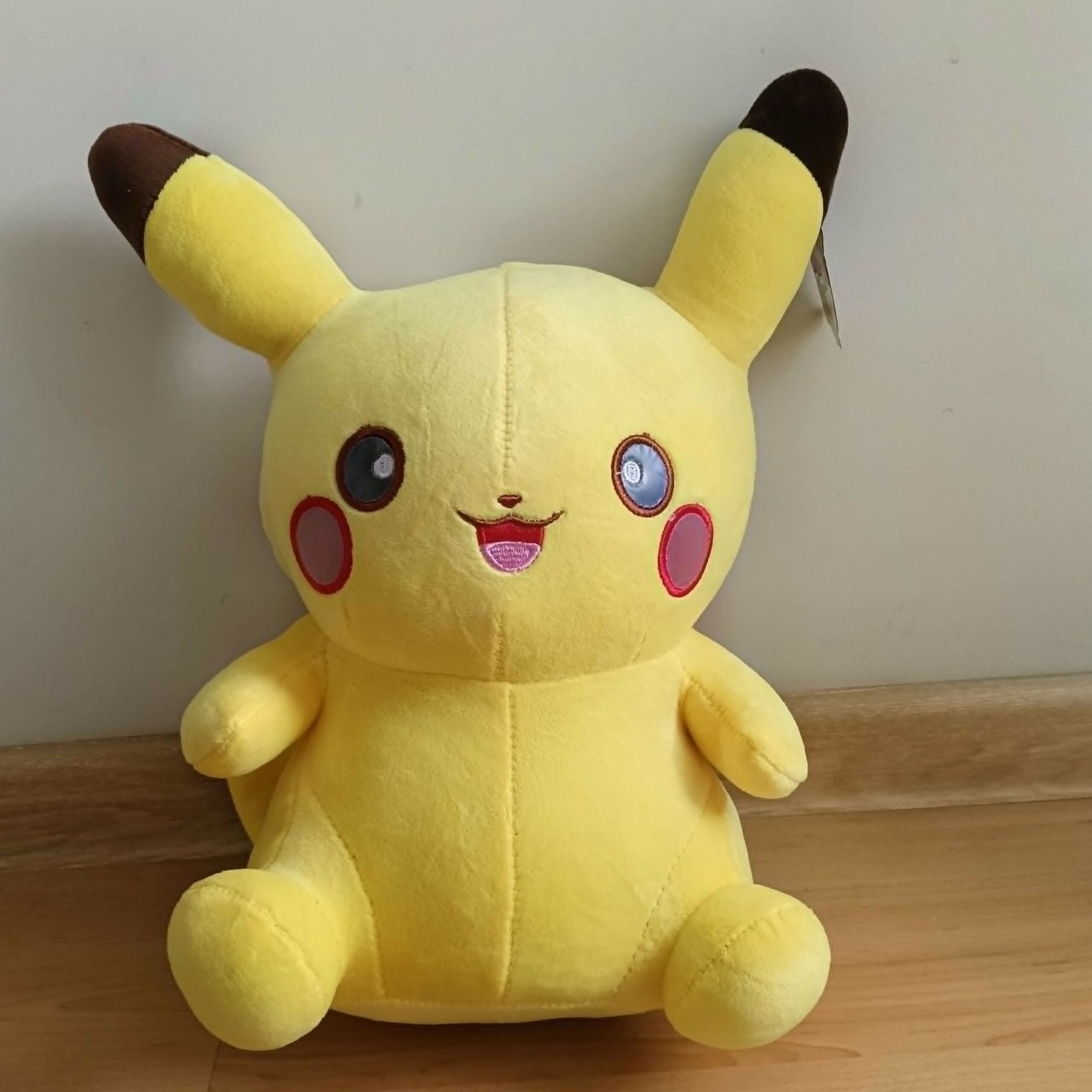 Pokemon Pikachu Pluszowa Maskotka 35 cm